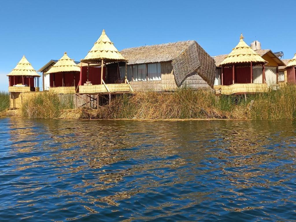 Hotel Uros Aruma-Uro On Uros Floating Islands Puno Exterior foto